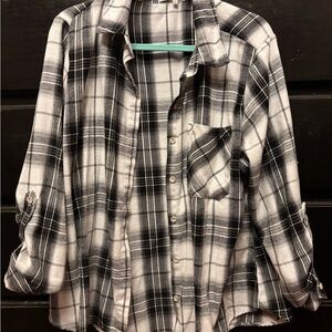 Eden & Olivia Monochrome Plaid Shirt